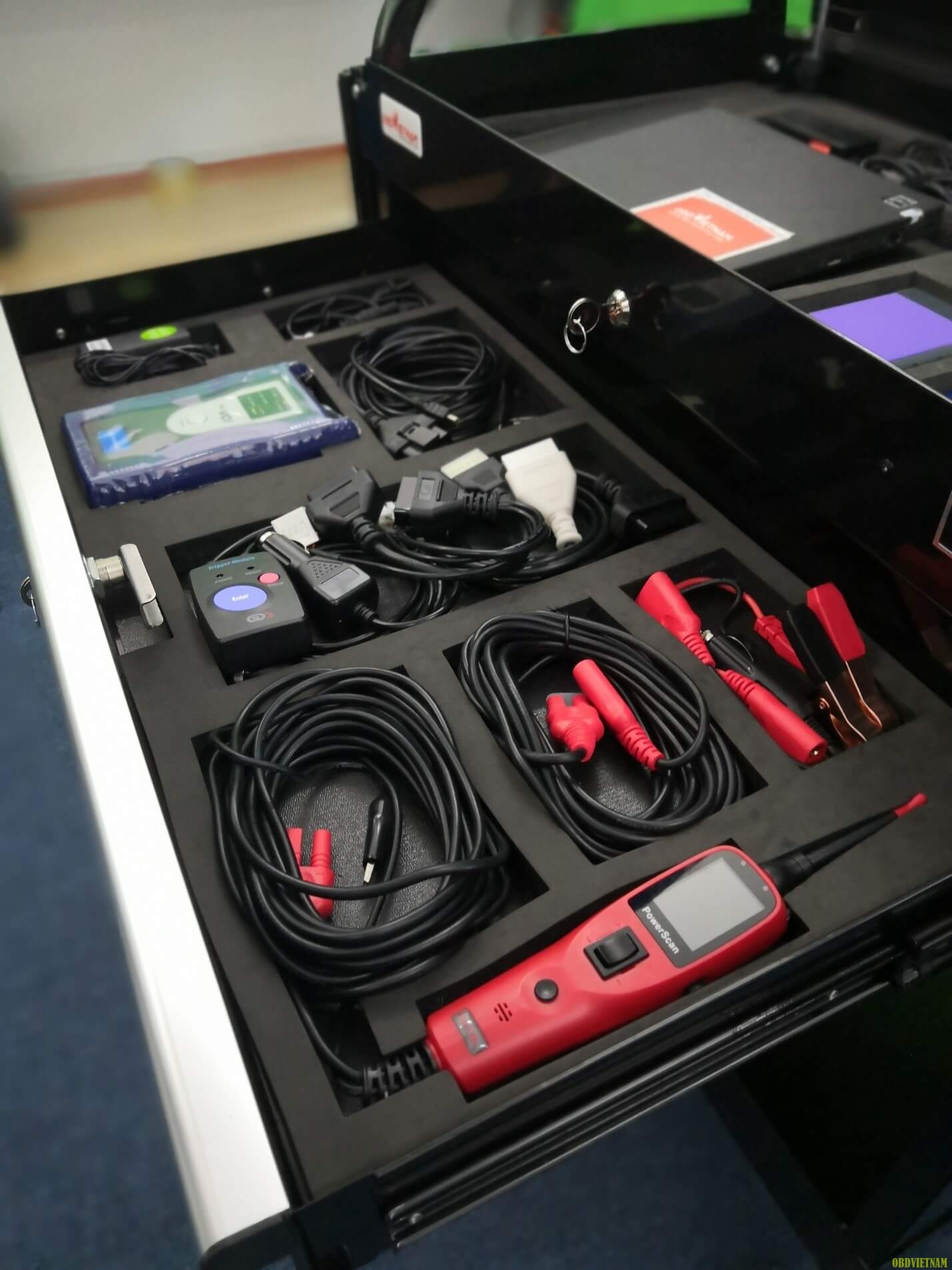 Set up các thiết bị trên tủ chẩn đoán ô tô chuyên dụng - OBD 01